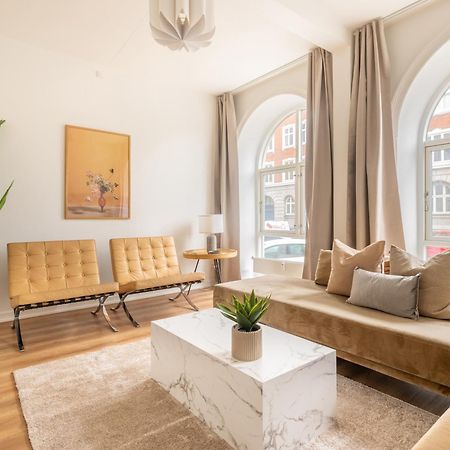 Sanders Noble - Fantastic 4-Bdr Apt In The Capital Köpenhamn Exteriör bild